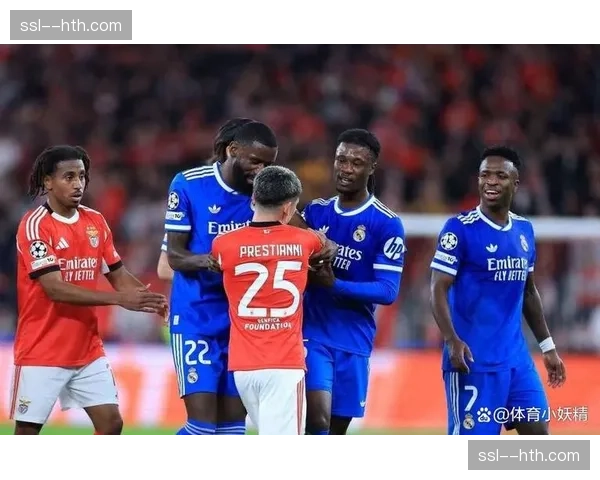 曼联1-0客胜埃弗顿，舍什科替补登场第71分钟一锤定音