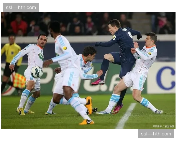 历史回顾：上赛季同期，马赛正是依靠高效转换连胜三场